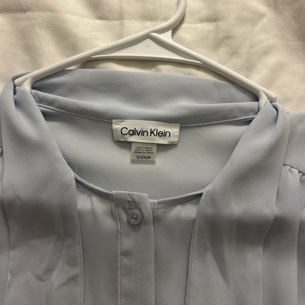 Light Blue Button-Up Blouse - Picture 2 of 3